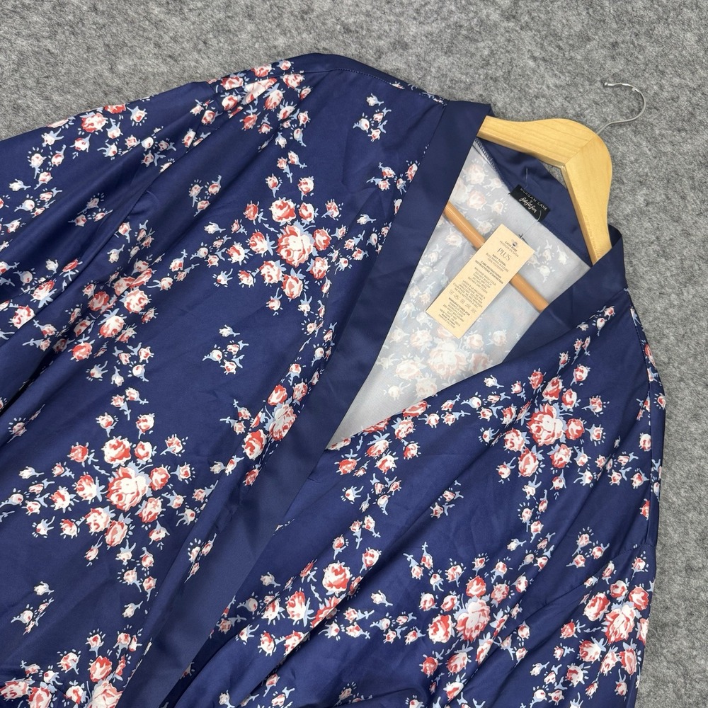 Morgan Lane x FabFitFun Navy Floral Satin Robe Kimono Plus Size NEW WITH TAGS!